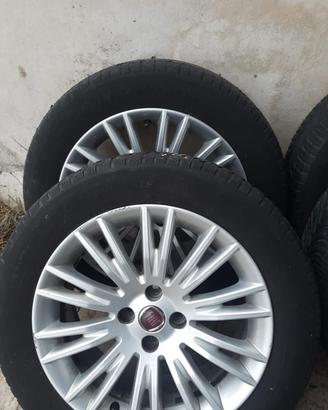 Cerchi con gomme Fiat Bravo