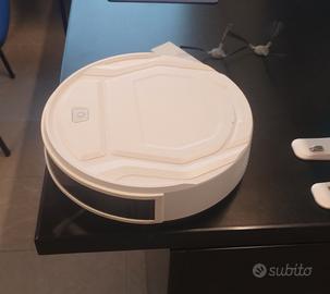 Robot aspirapolvere 