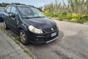 Suzuki SX4 gemella della fiat sedici