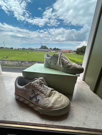 off-white low vulcanized canvas/suede