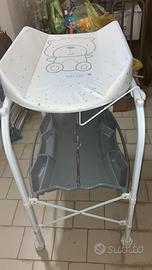 Fasciatoio con vaschetta