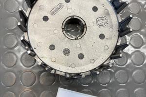 CESTELLO FRIZIONE HUSQVARNA SM WRE 125 98-2013