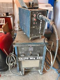 Saldatrice a filo continuo VALFO Mig 250