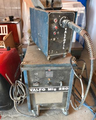 Saldatrice a filo continuo VALFO Mig 250