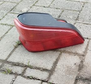 fanale posteriore dx Peugeot 106