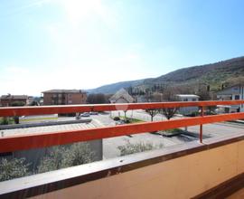 2 LOCALI A GREZZANA