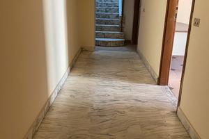 5 locali su due livelli