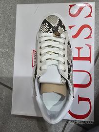 Sneakers Guess pitonate