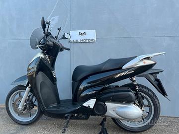 Honda SH 300 i base