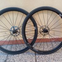 Ruote DT Swiss P1850 gravel/corsa