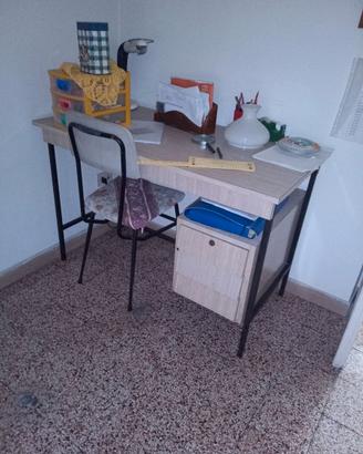 scrivania/studio completa