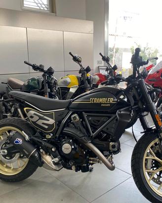 Ducati Scrambler 800 Full throttle