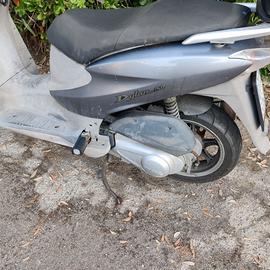 Honda Dylan 150