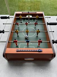 Calcio balilla da tavolo