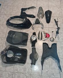 kit carene plastiche liberty complete ottime cond.