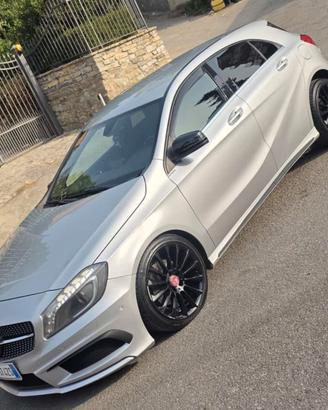 Mercedes a 200 amg peemium