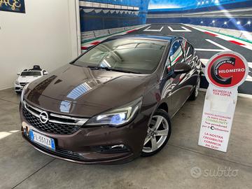 Opel Astra 1.6 CDTi 5 porte BERLINA