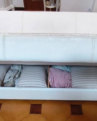 Divano letto con contenitore