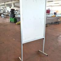 porta cartelli usato