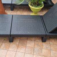 2 sdraie da piscina o giardino