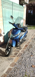 Piaggio Beverly 250