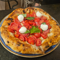 Aiuto cuoco braciere pizzaiolo