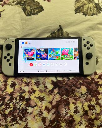 Nintendo Switch (OLED)