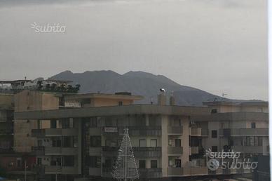 Ufficio arredato panoramico fibra parcheggio