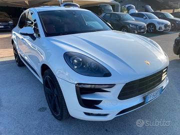 Porsche Macan 3.0 GTS 250cv Diesel
