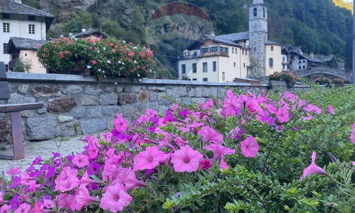Casa Semindipendente - Fontainemore