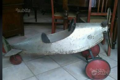 giordani  auto a pedali 