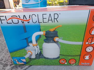 piscina più motore a sabbia nuovissimo 