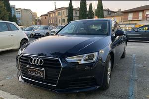 Audi A4 2.0 35 TDI Business #7324