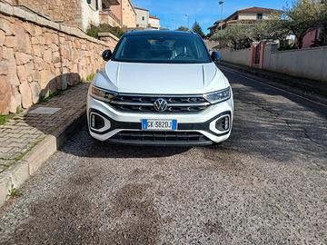 Volkswagen T-ROC R-LINE PLUS DIESEL
