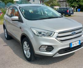 Ford Kuga 1.5 TDCI 120 CV S&S 2WD Titanium - Garan