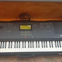 TASTIERA KORG IS 50 PERFETTA  CON CUSTODIA
