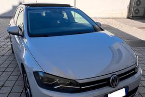 Volkswagen Polo automatica