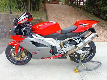 Aprilia RSV 1000