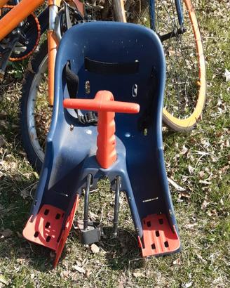 Seggiolino anteriore per bicicletta