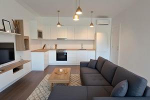 Ampio trivano di nuova costruzione