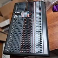 MIXER AUDIO BHERINGHER
