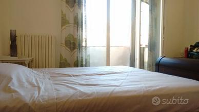 Grande stanza singola Padova via Gattamelata