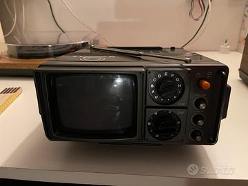 Televisore portatile vintage