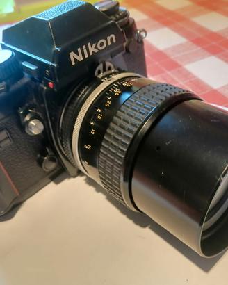 Nikon F3 obiettivo Nikkor 