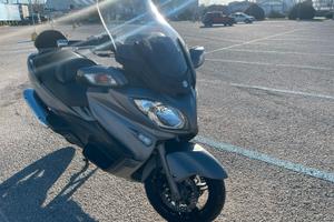 Suzuki burgman 650 executive