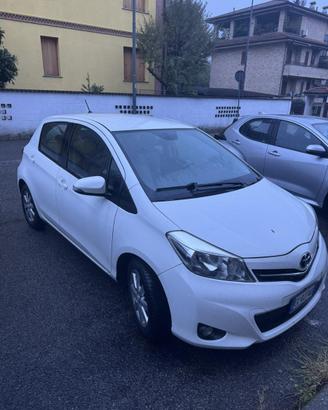 Toyota Yaris 1.0 Benzina - 2012 - 136.000 km