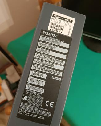 Notebook Asus ZenBook touchscreen 14" OLED 2K