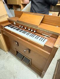 Organo Harmonium