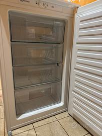 Congelatore Electrolux LUB3AE88S
