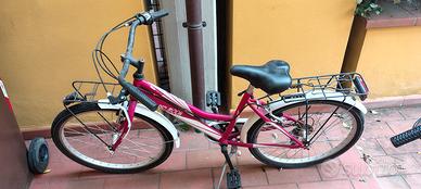 Bicicletta per bambina/ragazza